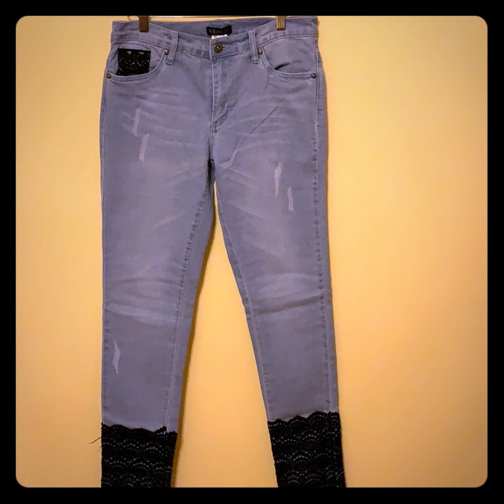 VENUS skinny jeans w/ black lace
